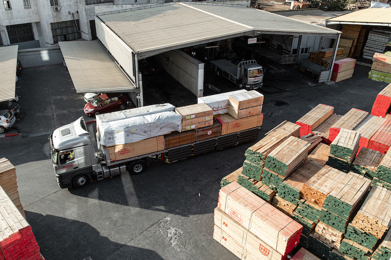 La qualité des produits et l'écoute attentive des clients font de Comarbois le meilleur pour accompagner tous vos projets de construction Chez Comarbois vos demandes seront étudié attentivement et vous obtenez des produits de qualité qui répondront à vos besoins les plus exigeants