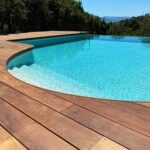 (Français) Vous retrouvez chez Comarbois les lames de terrasse en ipe, cumaru, pin sylvestre, douglas ou bois composite