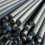 Vous retrouvez chez Comarbois le fer à béton en plusieurs diamètres - FeE500 soudable ou FeE500 – 3, FeE400 non soudable ou FeE400 -1, FeE215 ou FeE235, FeTE500